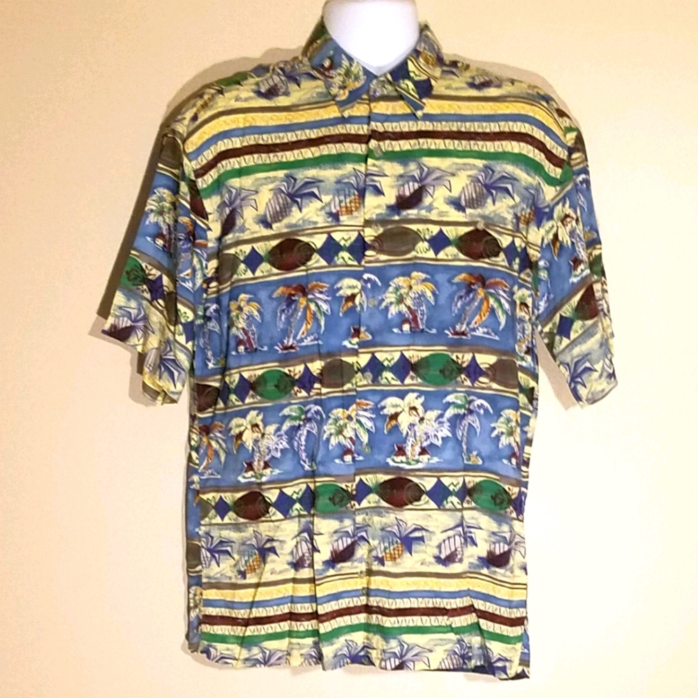 Pierre Cardin medium 100% rayon Hawaiian shirt men